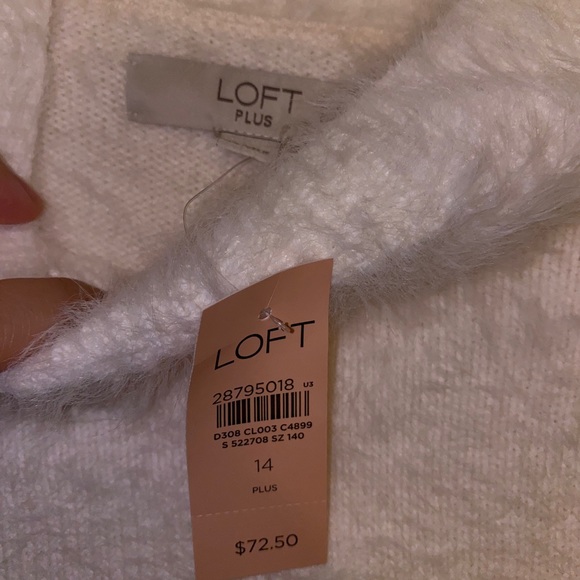 NWT Loft White Fuzzy Oversized Sweater - Picture 5 of 6